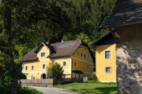Brunner - Ferienwohnung im Hühnerhotel Kolbnitz